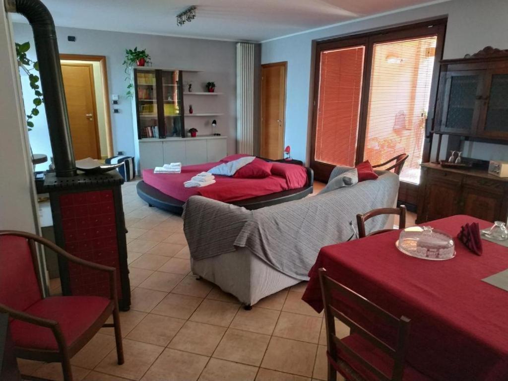 Bed & Breakfast Milu Cuneo Bagian luar foto