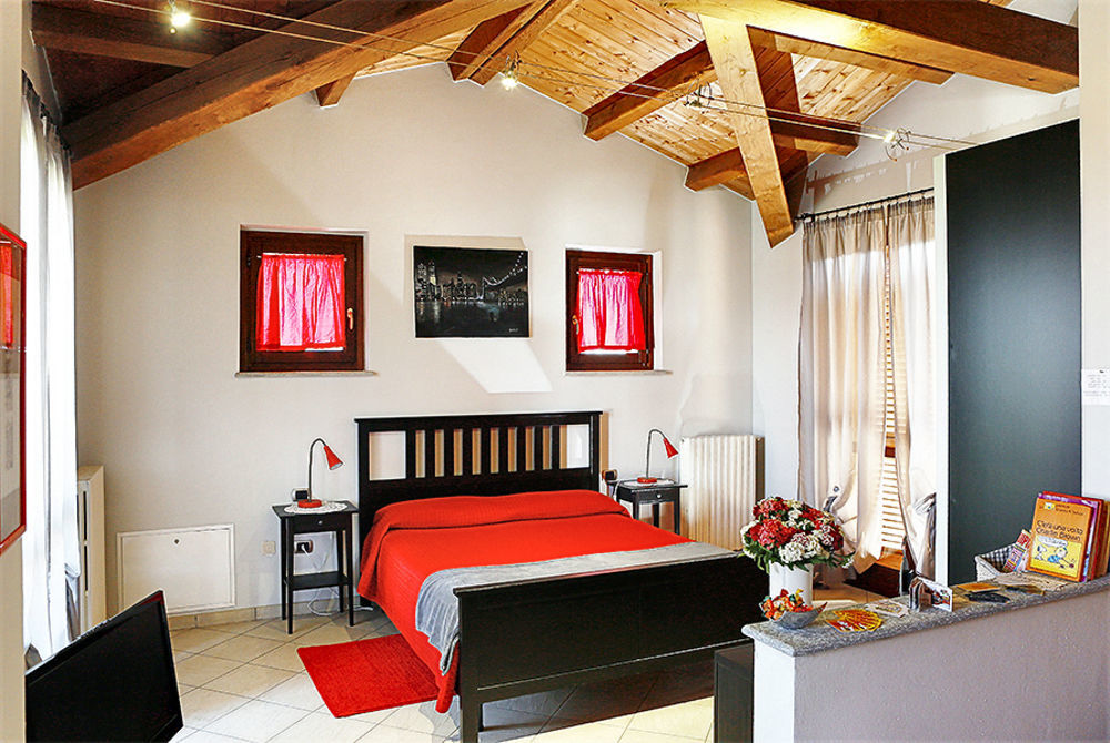 Bed & Breakfast Milu Cuneo Bagian luar foto