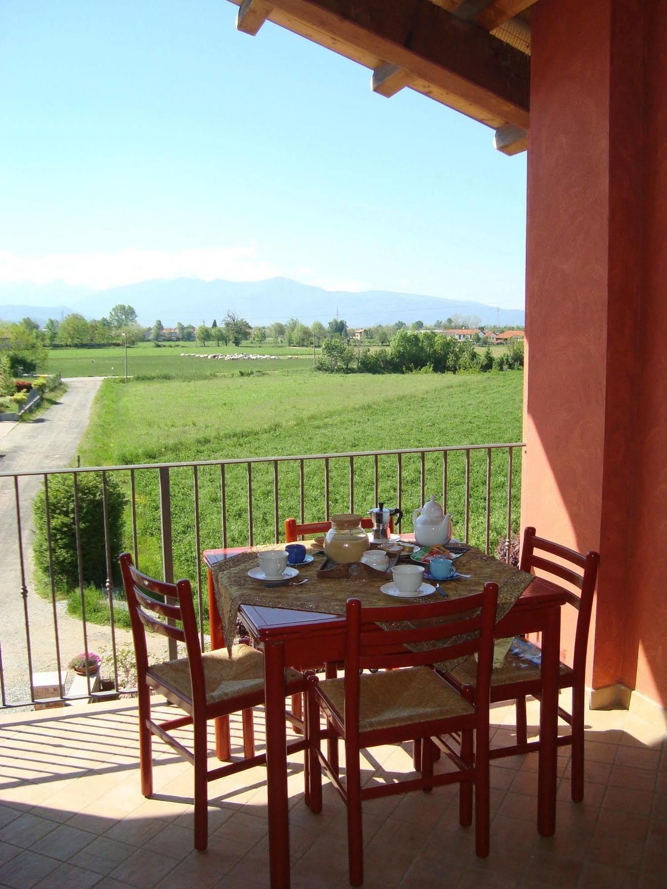 Bed & Breakfast Milu Cuneo Bagian luar foto