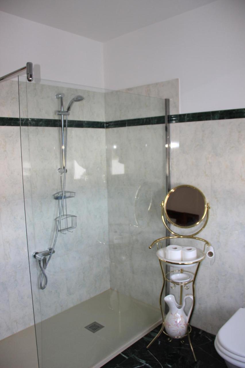 Bed & Breakfast Milu Cuneo Bagian luar foto