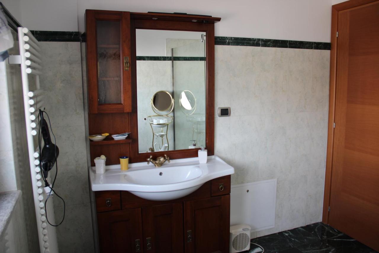 Bed & Breakfast Milu Cuneo Bagian luar foto