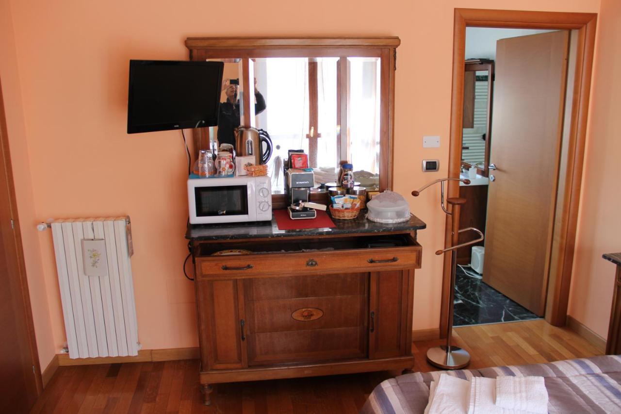 Bed & Breakfast Milu Cuneo Bagian luar foto